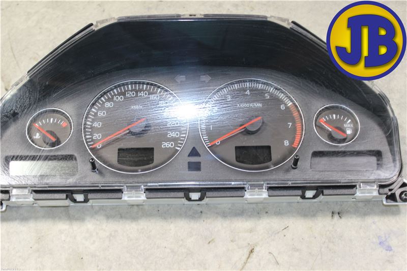 Instr. speedometer VOLVO V70 Mk II (285)