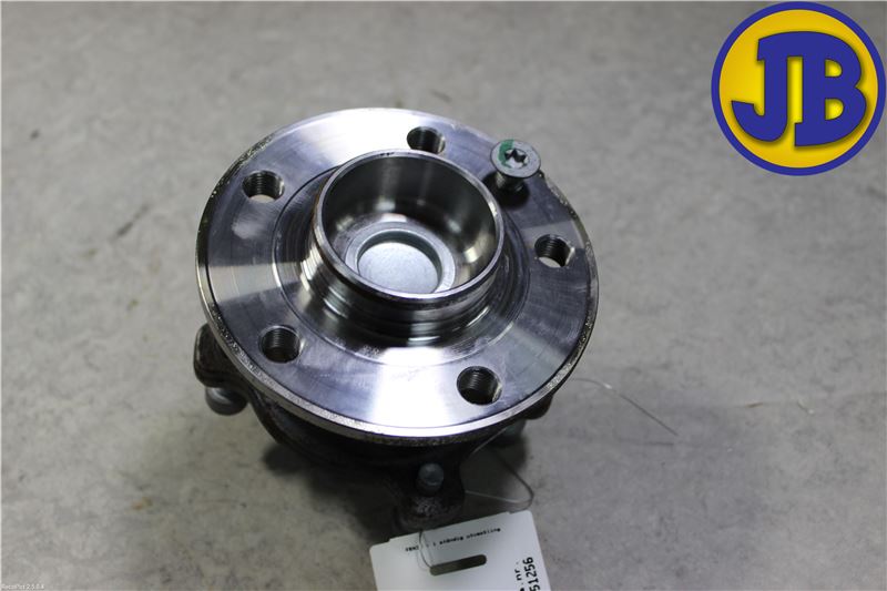 31329971 : Spindel - bag og Bagnav - Autoparts24