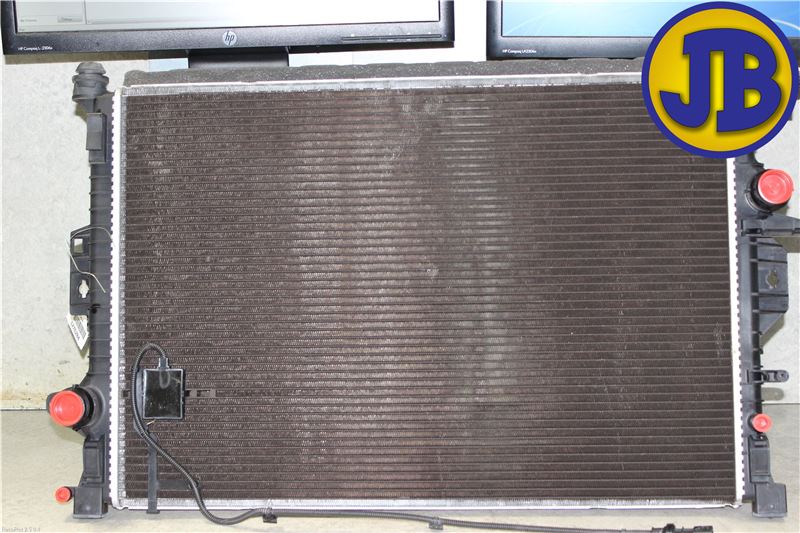 31368299 : Køler - Autoparts24