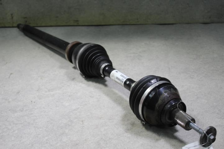 Drivaksel for VOLVO S80 II (124)
