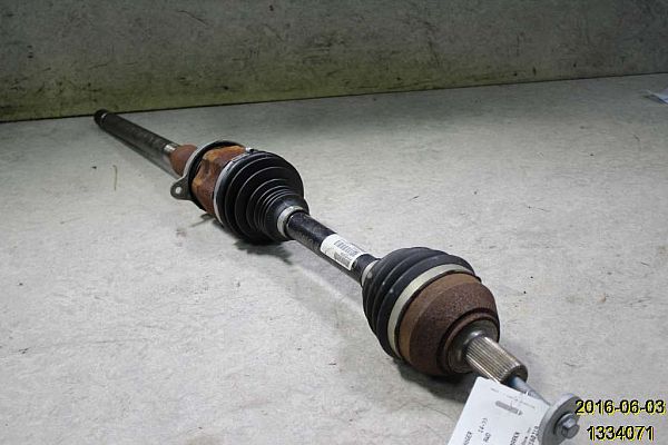 31437020 : Aandrijfas voor - Autoparts24