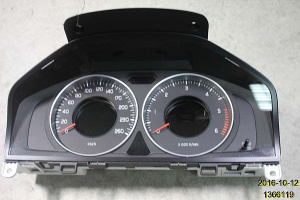 Tachometer VOLVO S60 II (134)