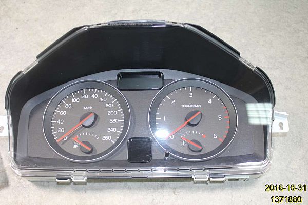 Tachometer VOLVO C30 (533)