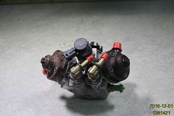 Dieselpumpe VOLVO C30 (533)