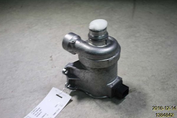 31368419 : Vandpumpe - Autoparts24
