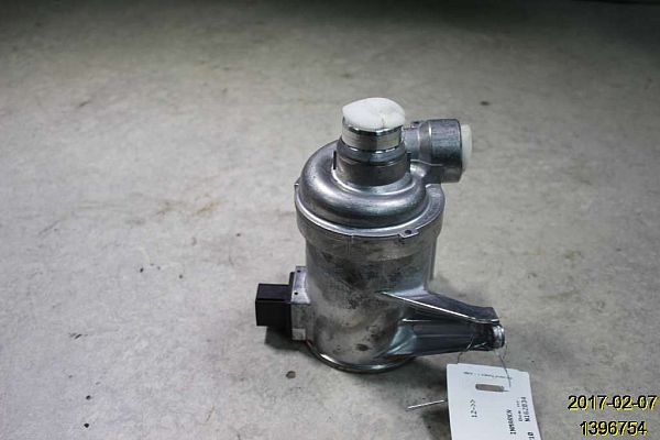 31368419 : Vandpumpe - Autoparts24