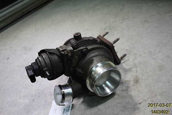Turbolader VOLVO V60 I (155, 157)