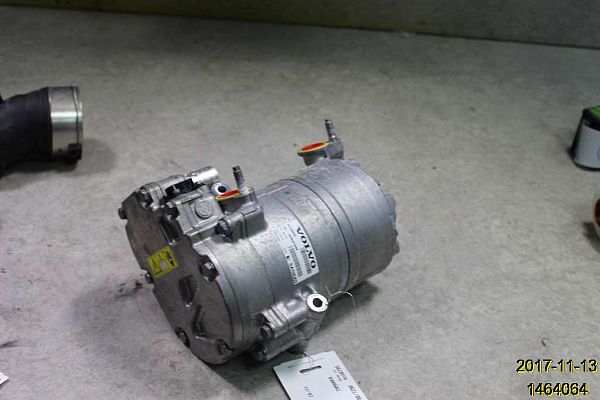 36013036 : Klimapumpe - Autoparts24