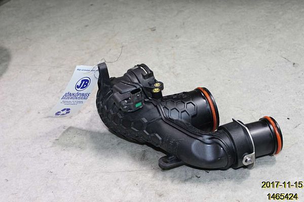 RT-134745様 31474787 : Intercooler hose - Autoparts24