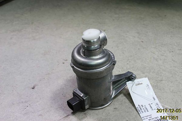 31368419 : Vandpumpe - Autoparts24