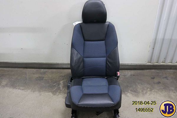 Front seats - 4 doors VOLVO S60 I (384)