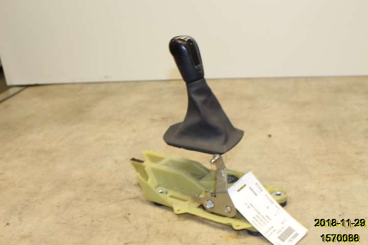 Gear shift VOLVO V50 (545)