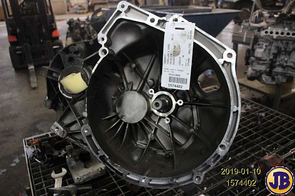 Boîte de vitesse manual VOLVO V70 III (135)