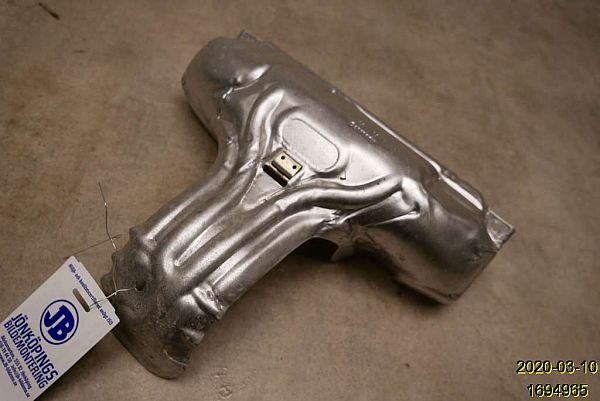 Heat shield VOLVO V40 Hatchback (525, 526)