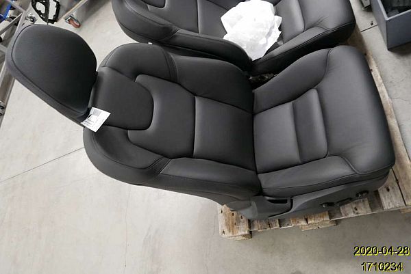 Front seats - 4 doors VOLVO XC60 II (246)