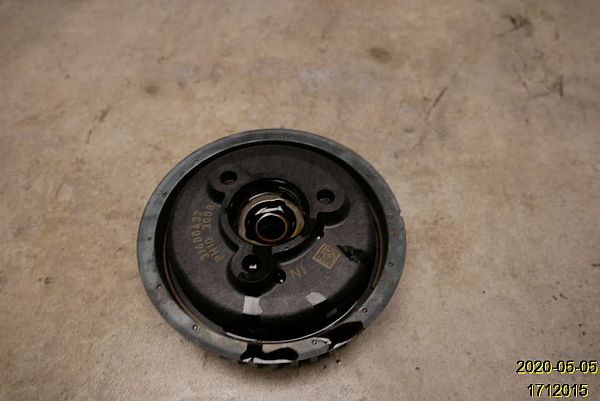 Koło pasowe wału korbowego VOLVO V40 Hatchback (525, 526)