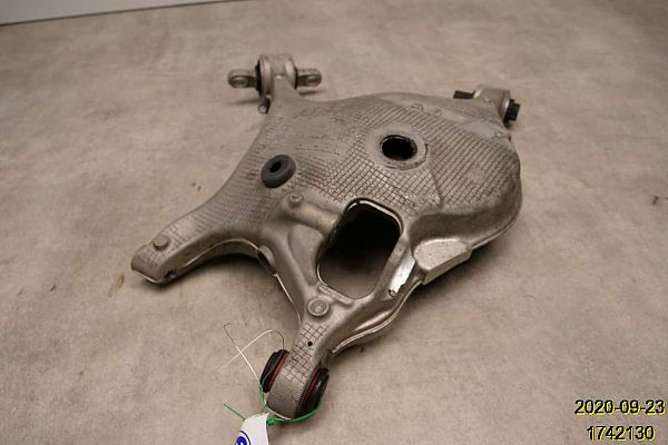 32246515 : Bærearm bag - Autoparts24