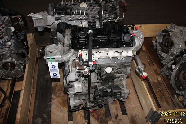 Engine VOLVO V40 Hatchback (525, 526)