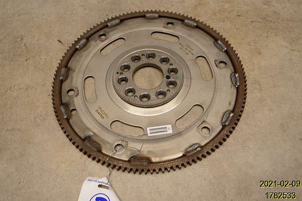 31437539 : Svinghjul -automatic - Autoparts24