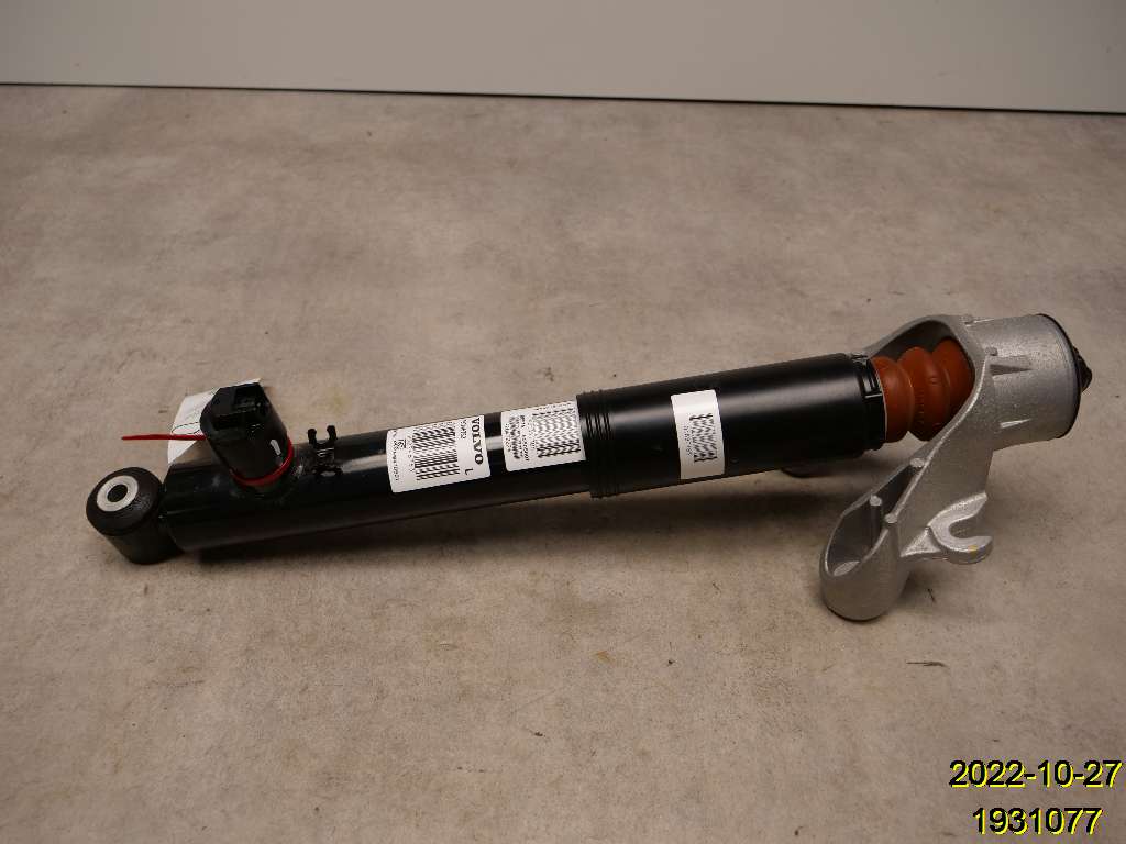 32246753 : Shock absorber - rear - Autoparts24