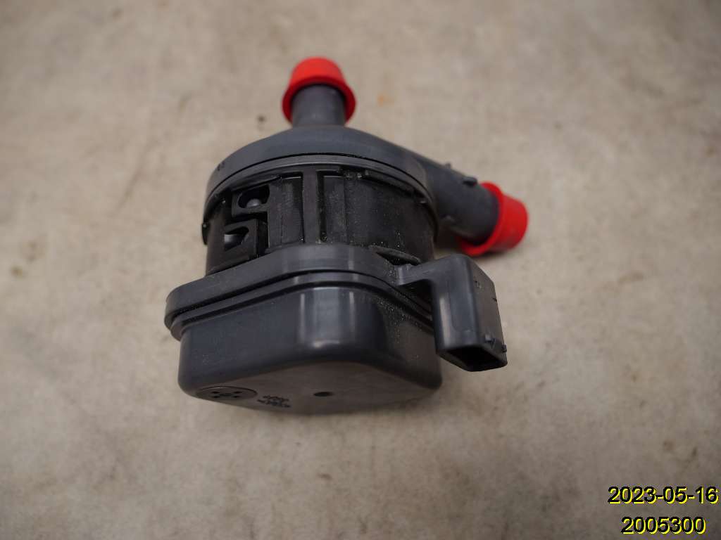 32249706 : Water pump and Circulation pump - Autoparts24