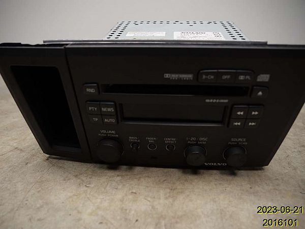 8671117 : Audio - Autoparts24
