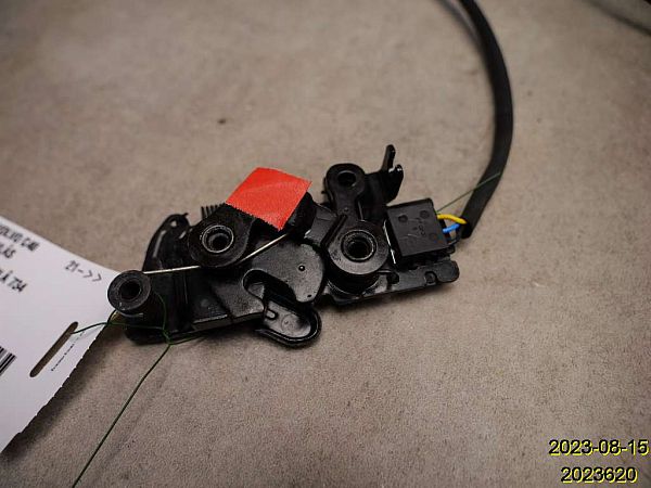 32405508 : Motorkap slot - Autoparts24