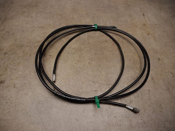 Bonnet cable VOLVO V70 III (135)