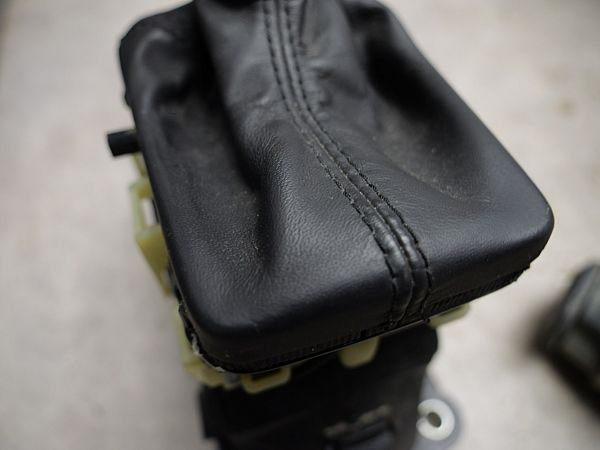 Gear shift VOLVO S80 II (124)