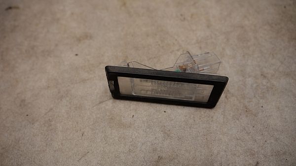 Éclairage de plaque d'immatriculation