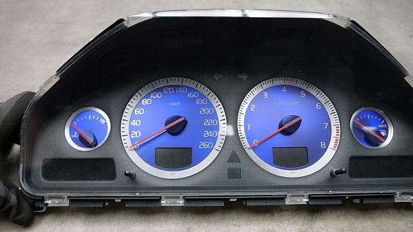 Speedometer VOLVO S60 I (384)