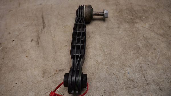 32221272 : Krængningsstabilisator - bag - Autoparts24