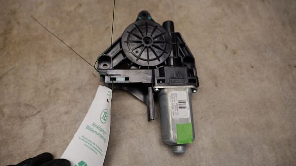 Moteur de Leve Vitre électrique LYNK & CO 01