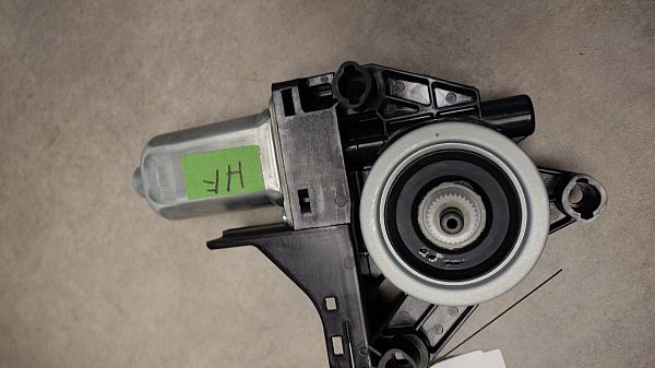 Moteur de Leve Vitre électrique LYNK & CO 01