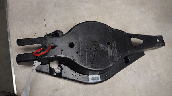 Wishbone - rear VOLVO XC40 (536)