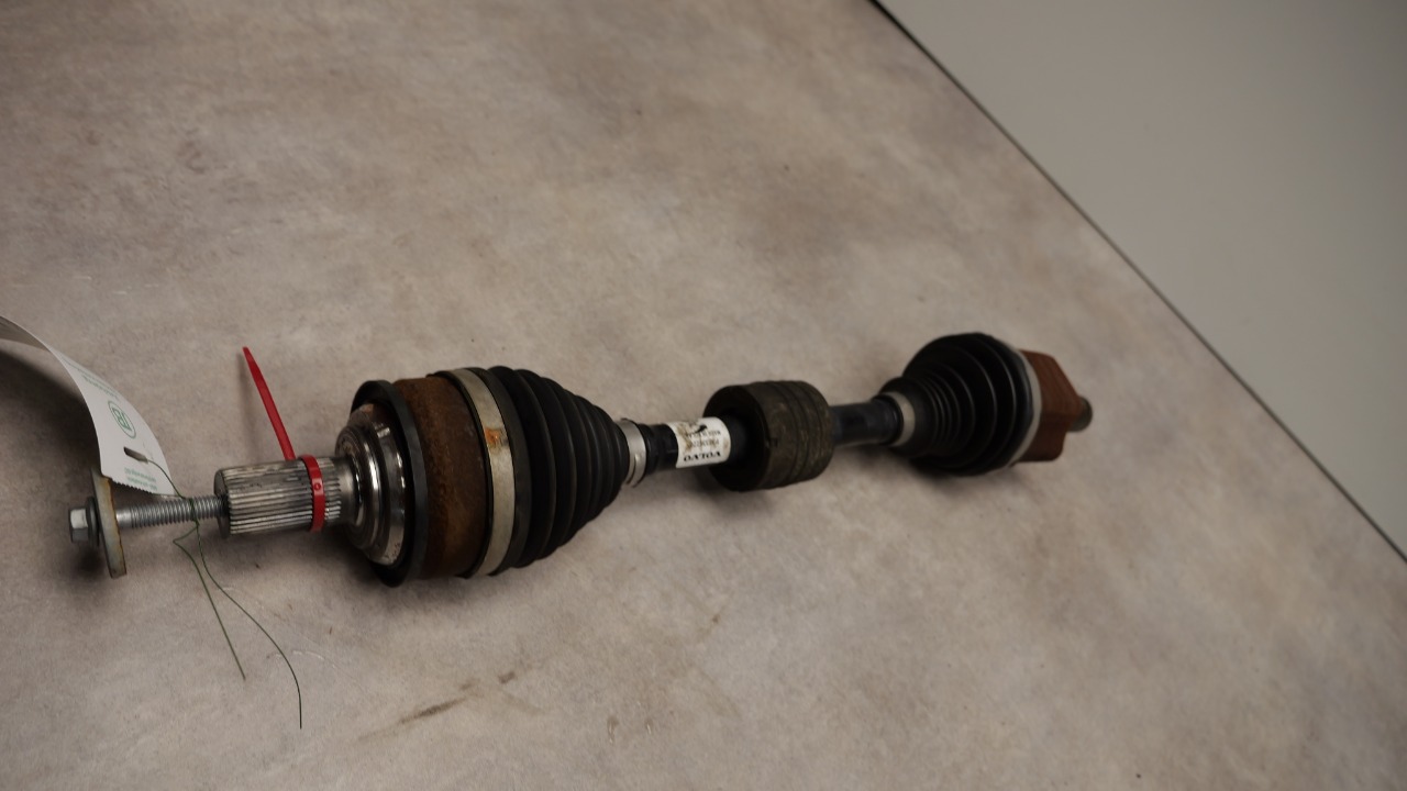 F360 ② Volvo XC60 II (246) Drive shaft - front 32339220, 36012055