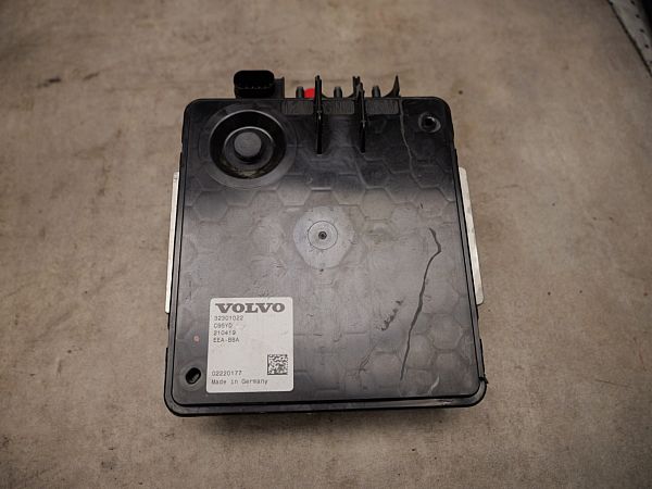 Converter / inverter - electric VOLVO V60 II (225, 227)
