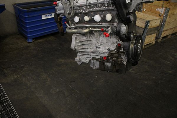 6906901 : Motor - Autoparts24