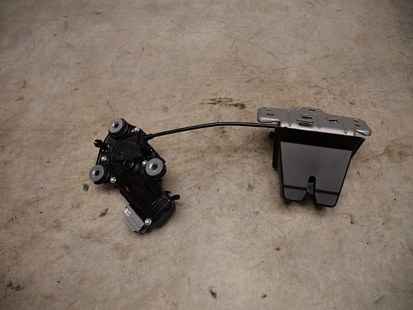 Lock cylinder POLESTAR POLESTAR 2