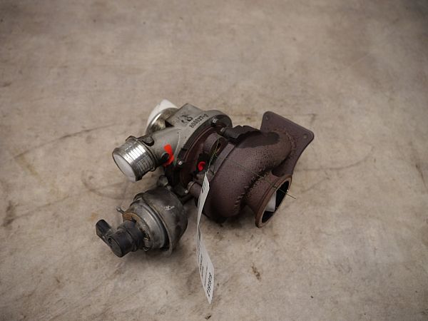 Turbolader VOLVO V70 III (135)