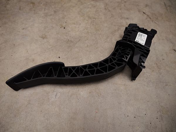 Speederpedal LYNK & CO 01
