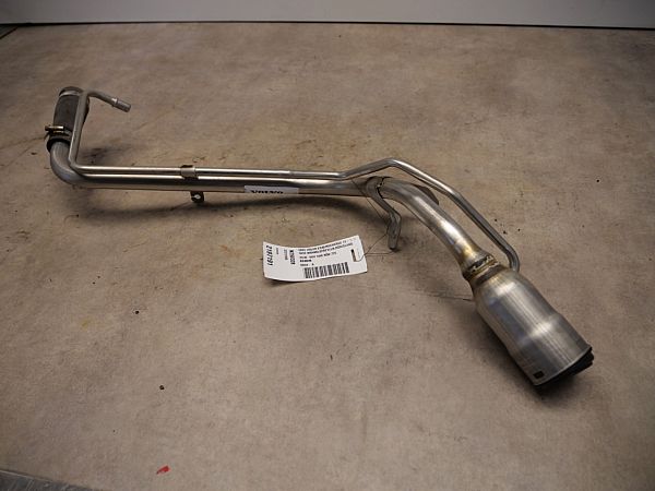 Brandstofpijp / Tankpijp VOLVO XC40 (536)