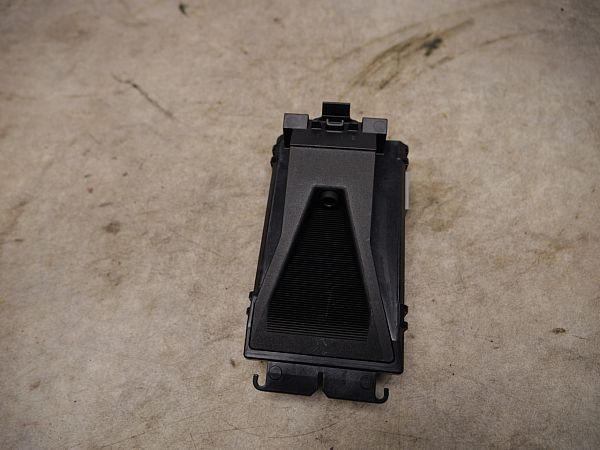 Sensor - adaptive Geschwindigkeitsregelung VOLVO XC70 II (136)