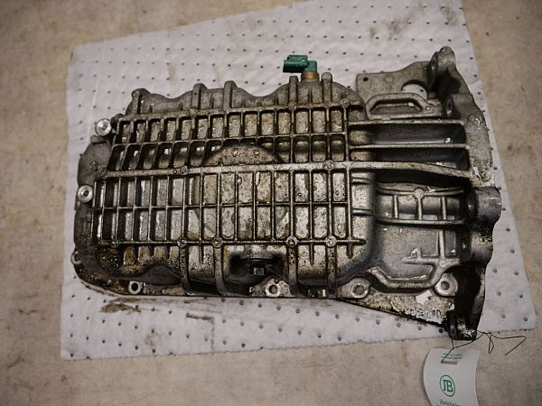 Ölwanne VOLVO V60 I (155, 157)