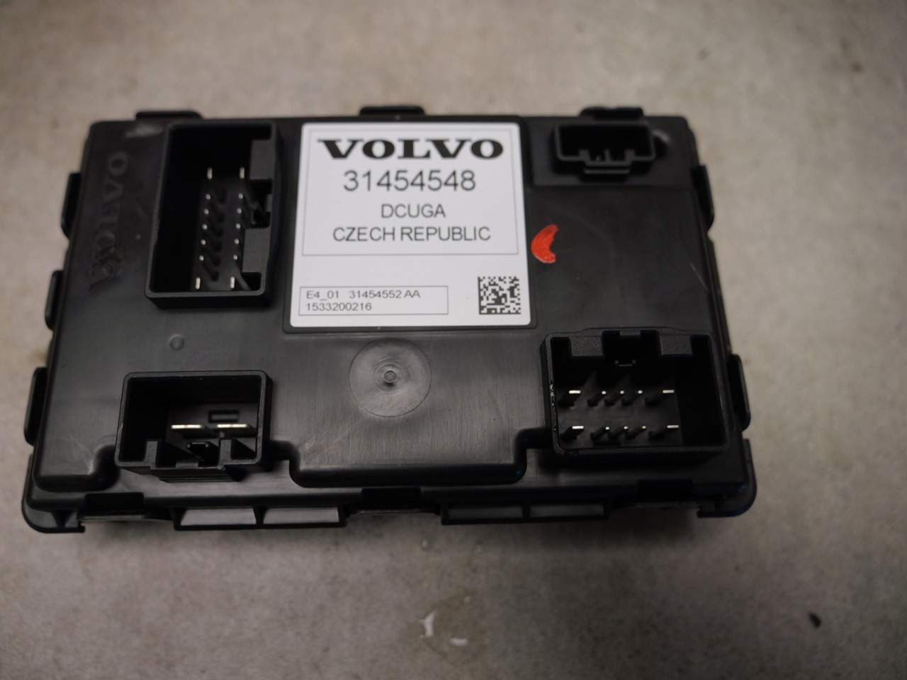 取引4 31454548 : control unit - towbar - Autoparts24