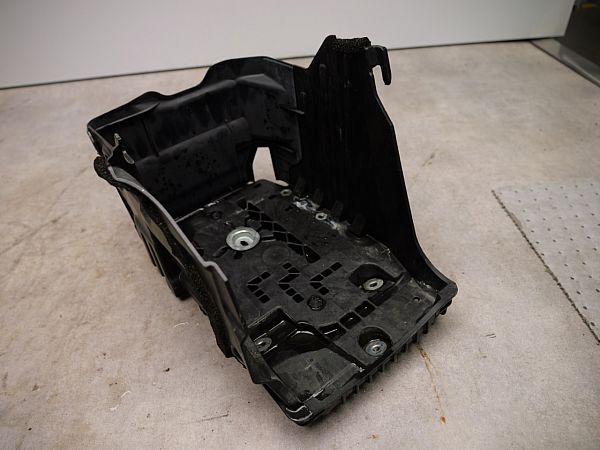 Accubak VOLVO V70 III (135)