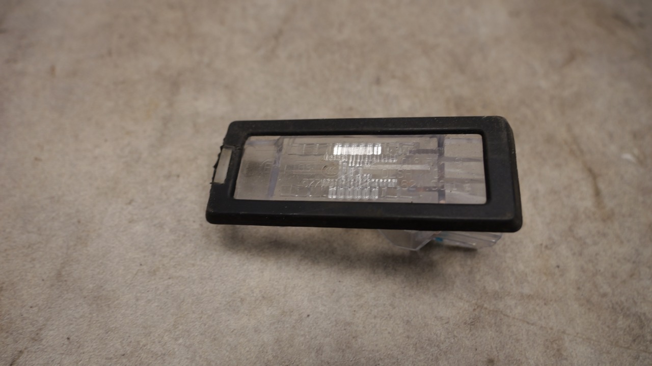 Nummernschildbeleuchtung RENAULT CAPTUR I (J5_, H5_)