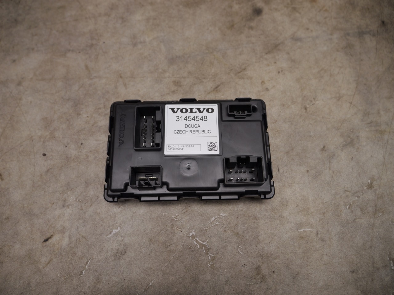 31454548 : control unit - towbar - Autoparts24