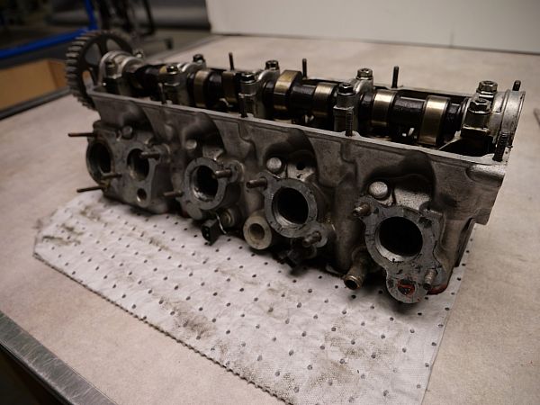 Zylinderkopf VOLVO 940 Mk II Estate (945)