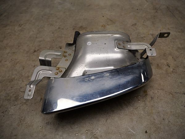 Muffler end